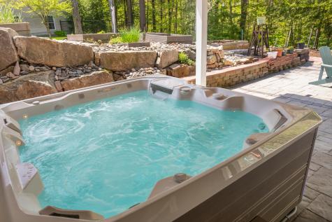 141 Rabbit Run Wells ME 04090