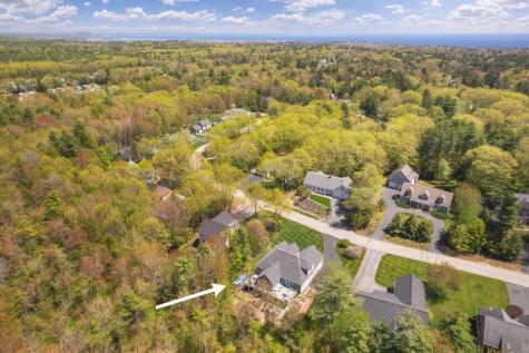 141 Rabbit Run Wells ME 04090