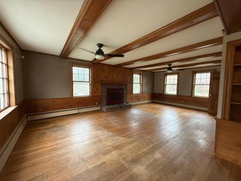 1852 Sanford Road Wells ME 04090