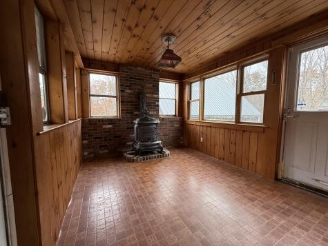 1852 Sanford Road Wells ME 04090