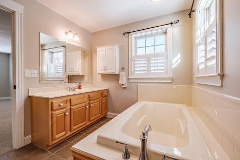 16 Laurel Ridge Road Scarborough ME 04074