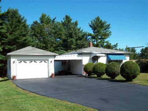 12 Chadbourne Road Lewiston ME 04240