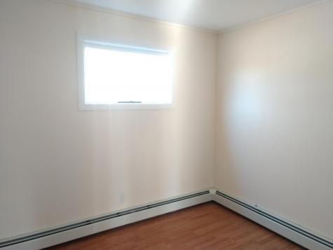 8 Jordan Avenue Auburn ME 04210