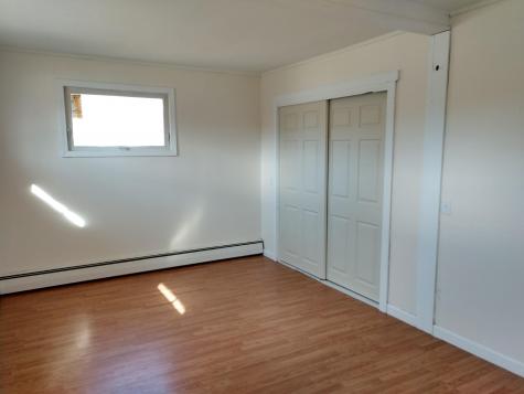 8 Jordan Avenue Auburn ME 04210