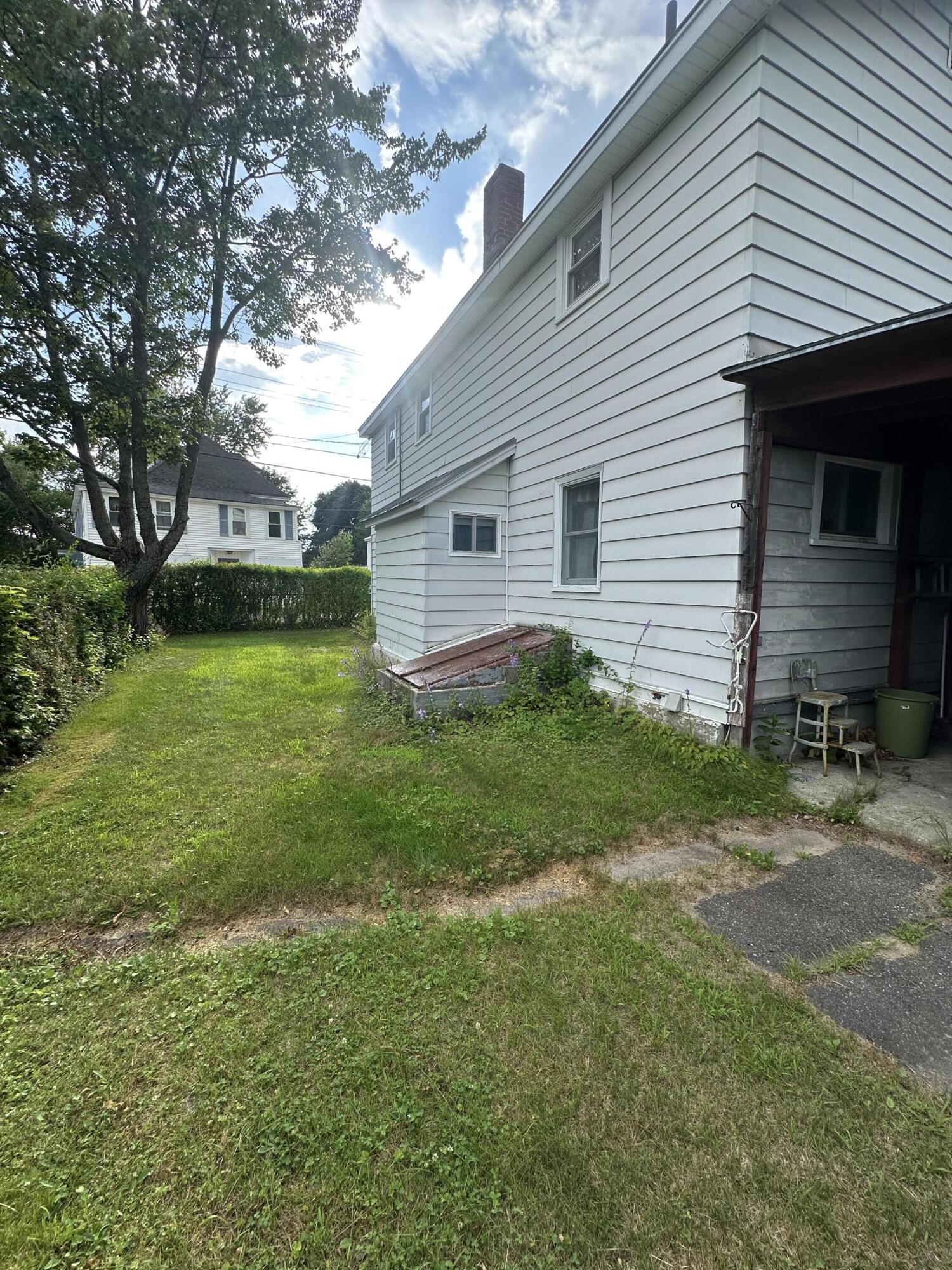 47 York Street Millinocket ME 04462