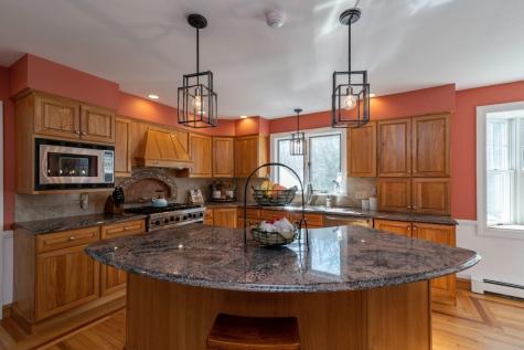 6 Flintlock Lane Falmouth ME 04105