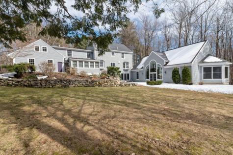 6 Flintlock Lane Falmouth ME 04105