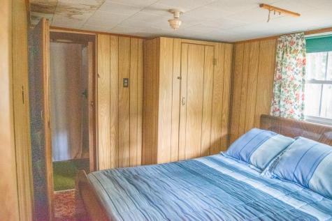 44 Pulsifer Road Livermore ME 04253