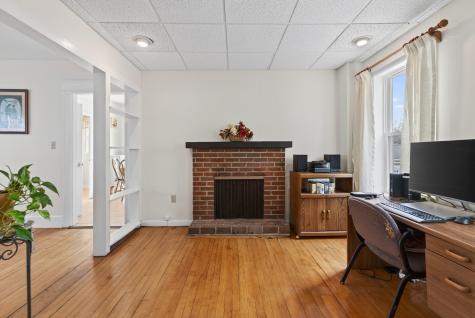 36 Colonial Road Portland ME 04102