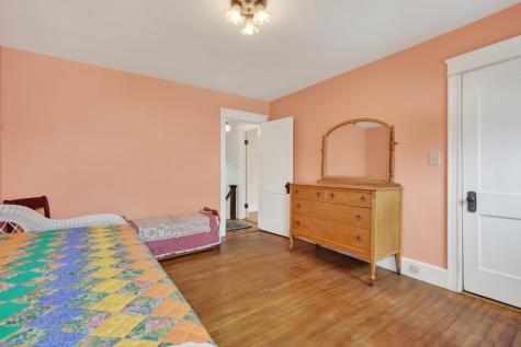 36 Colonial Road Portland ME 04102