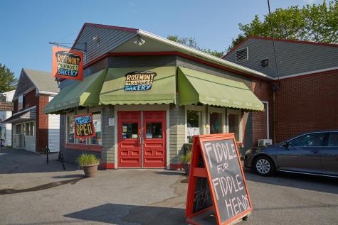 36 Colonial Road Portland ME 04102