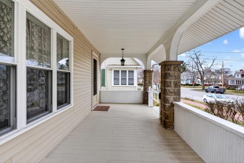 36 Colonial Road Portland ME 04102