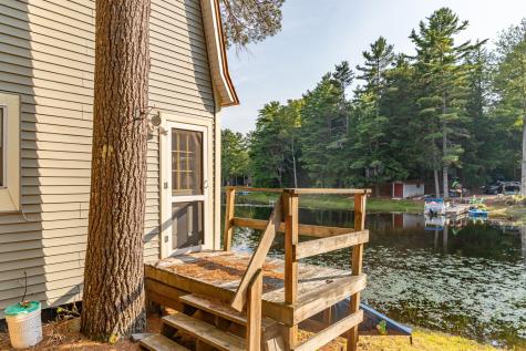 12 Paradise Cove Clifton ME 04428
