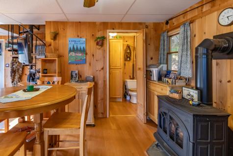 12 Paradise Cove Clifton ME 04428