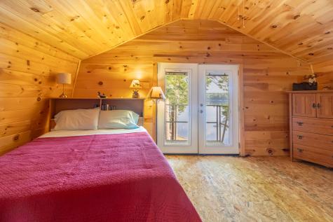 12 Paradise Cove Clifton ME 04428