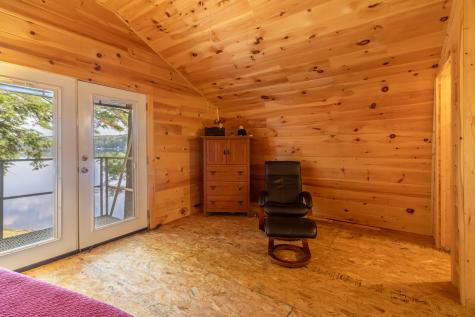 12 Paradise Cove Clifton ME 04428