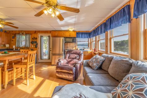 12 Paradise Cove Clifton ME 04428