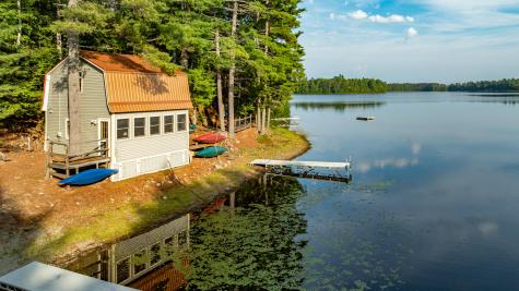 12 Paradise Cove Clifton ME 04428