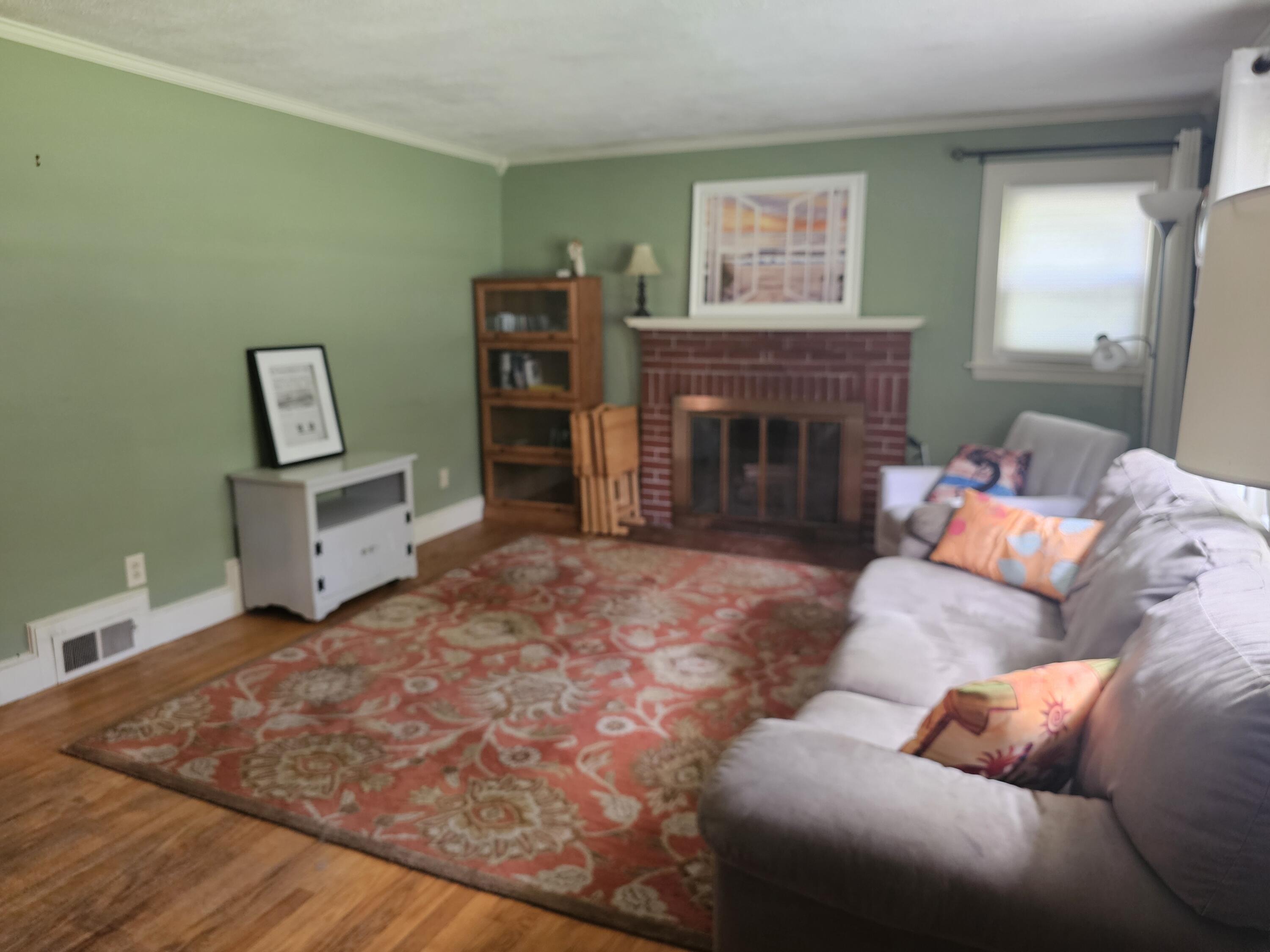 640 Auburn Street Portland ME 04103