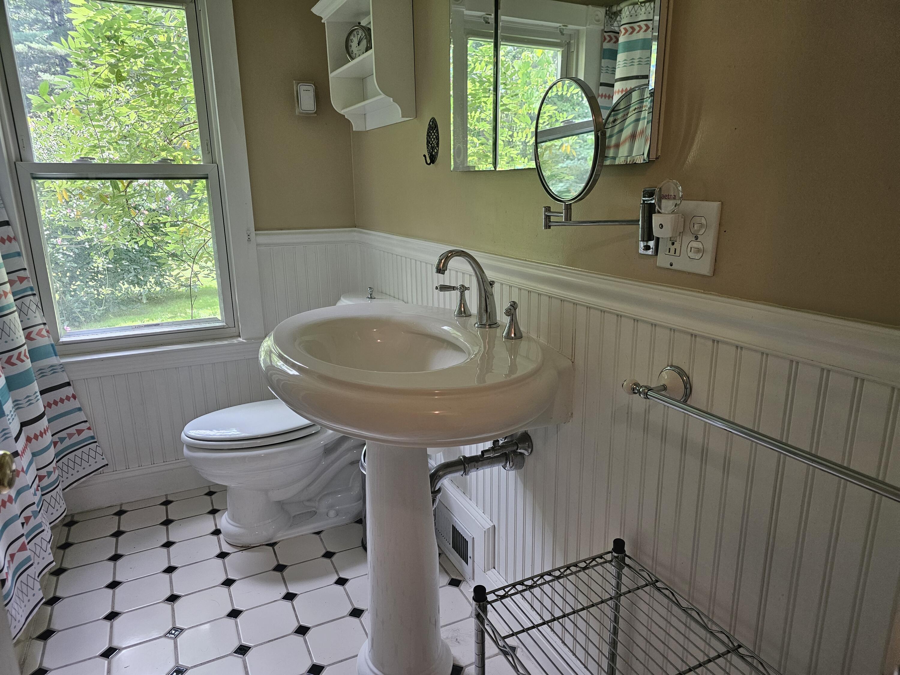 640 Auburn Street Portland ME 04103