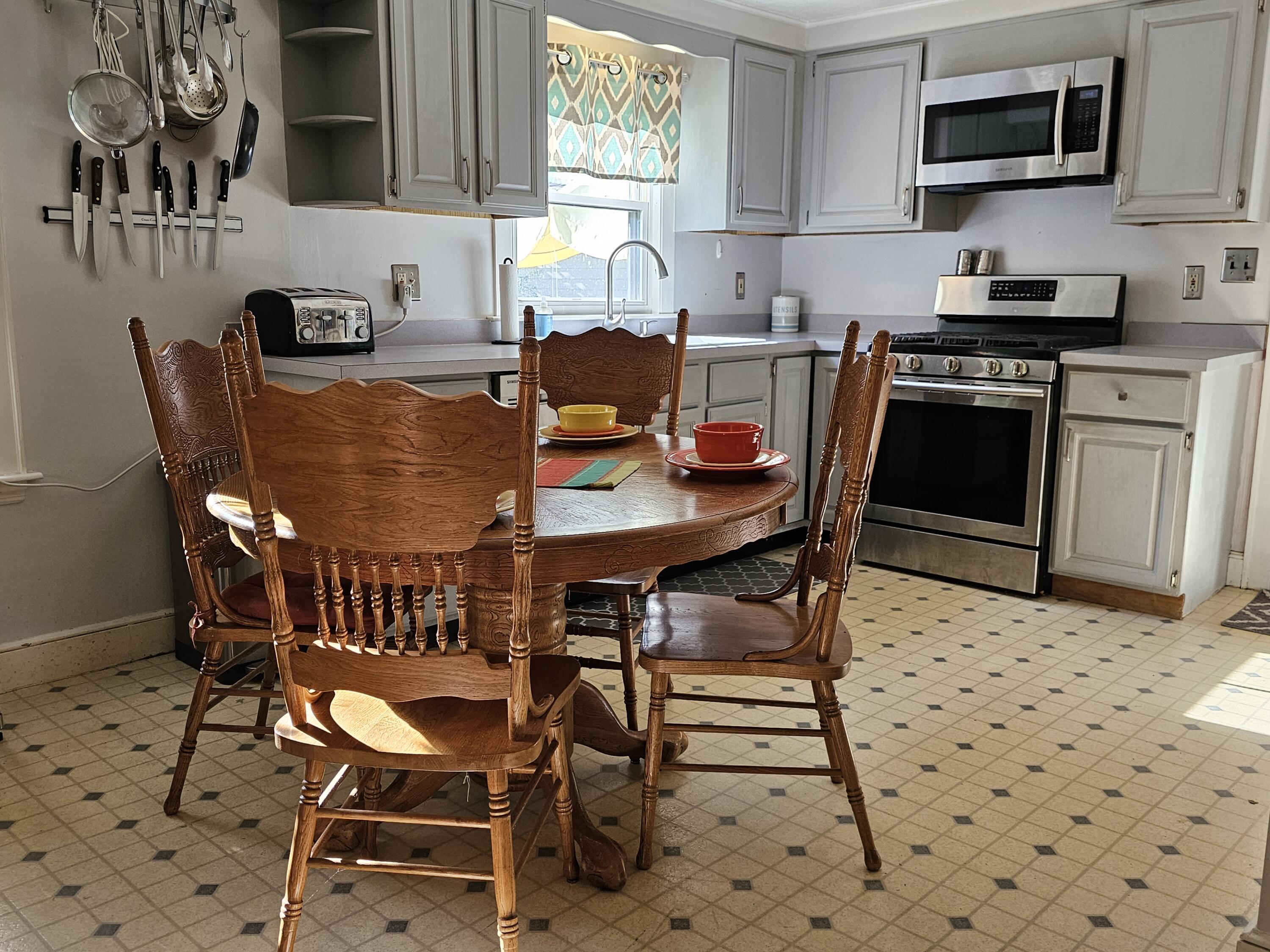 640 Auburn Street Portland ME 04103