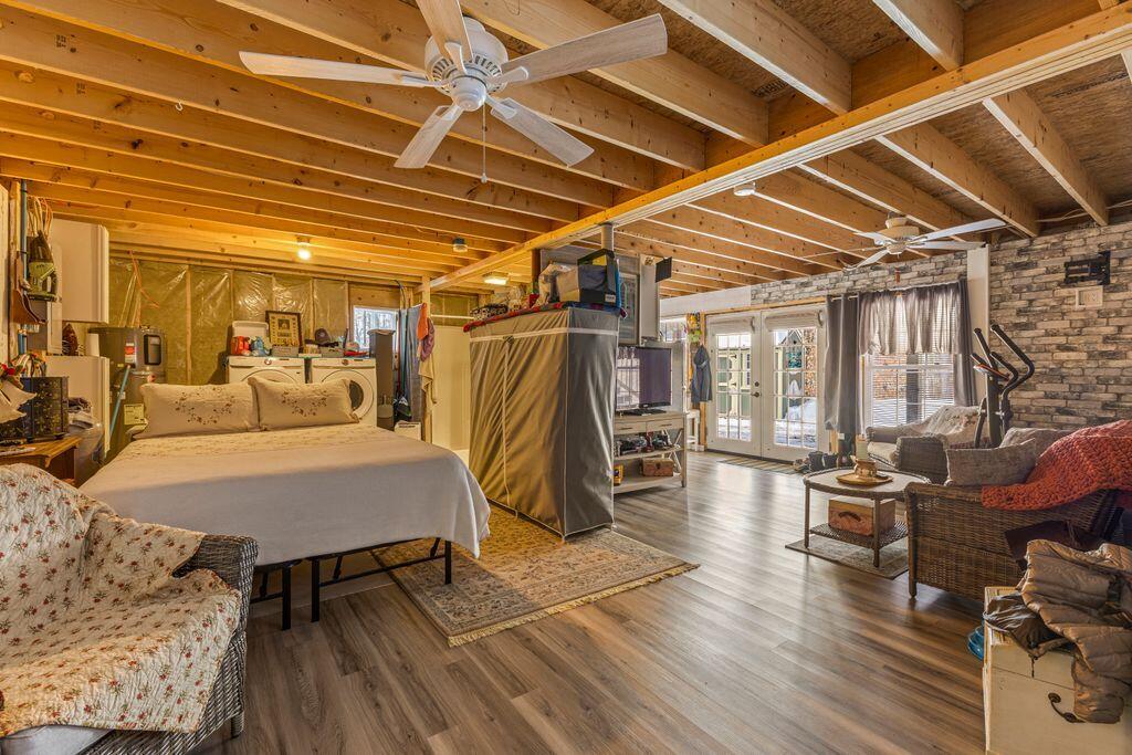 198 Senator Black Road Baldwin ME 04091