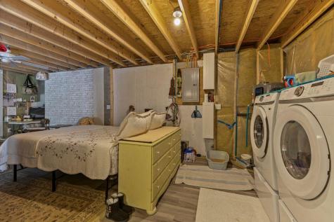 198 Senator Black Road Baldwin ME 04091