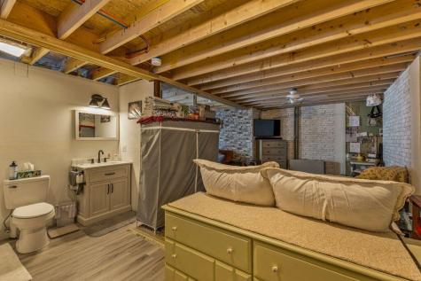 198 Senator Black Road Baldwin ME 04091