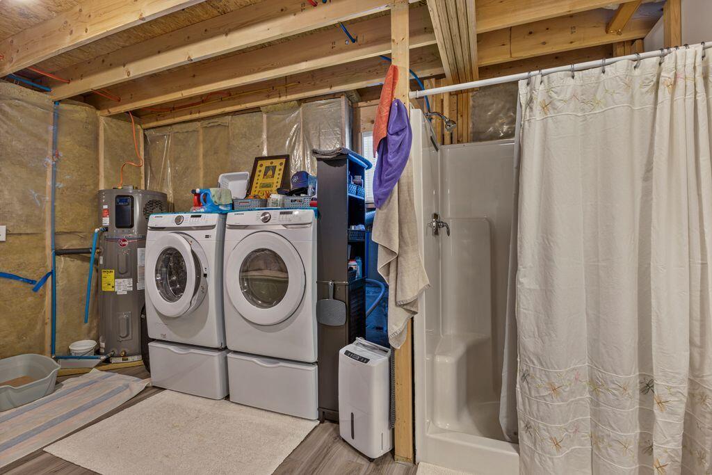 198 Senator Black Road Baldwin ME 04091