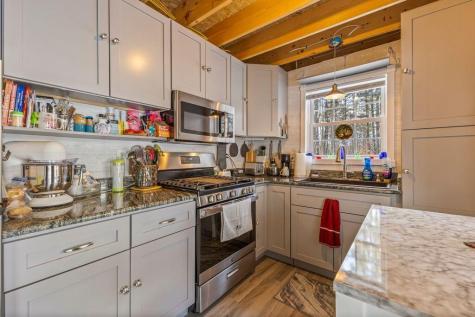 198 Senator Black Road Baldwin ME 04091