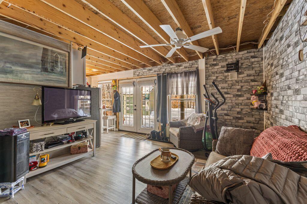 198 Senator Black Road Baldwin ME 04091