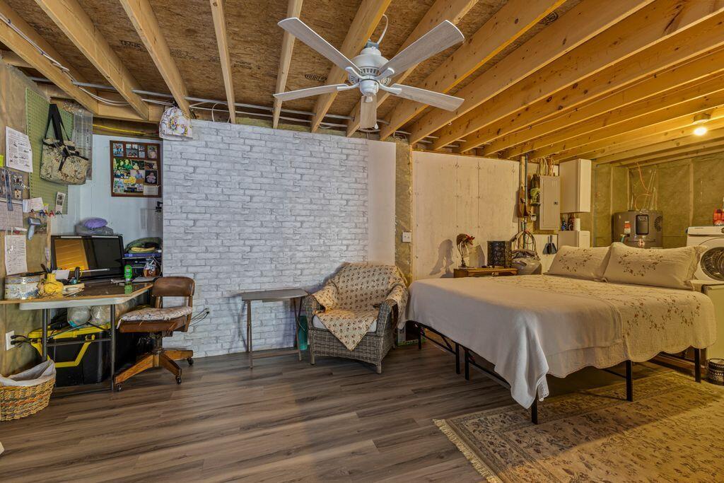 198 Senator Black Road Baldwin ME 04091