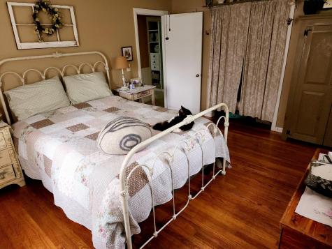 33 Olive Avenue Lewiston ME 04240