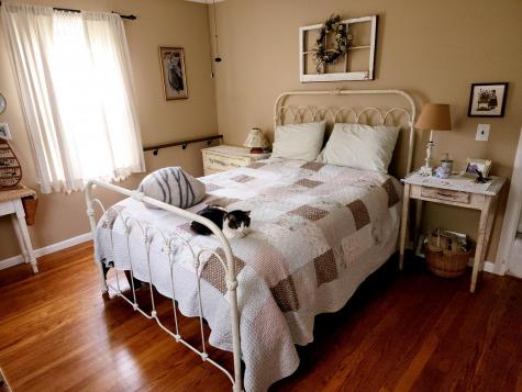 33 Olive Avenue Lewiston ME 04240