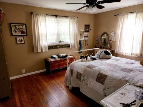 33 Olive Avenue Lewiston ME 04240