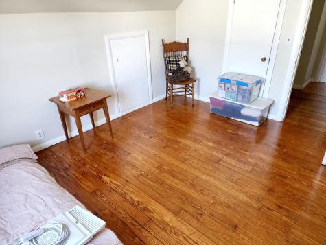 33 Olive Avenue Lewiston ME 04240