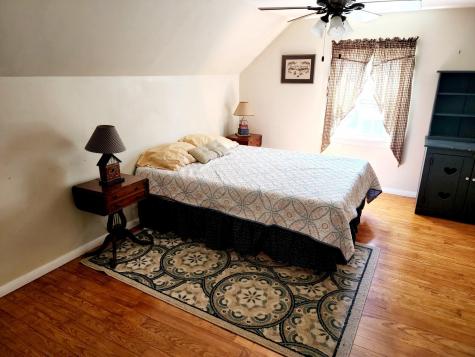 33 Olive Avenue Lewiston ME 04240