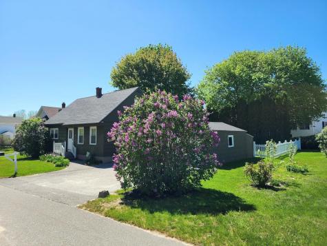 33 Olive Avenue Lewiston ME 04240