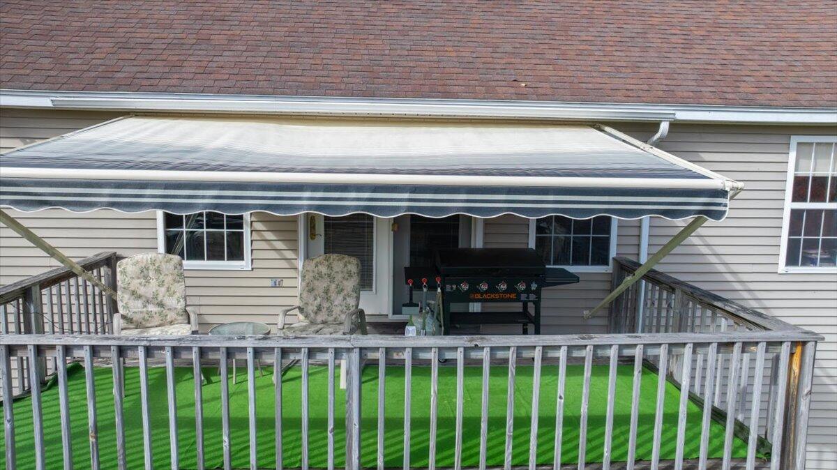 241 Allen Road Hebron ME 04238