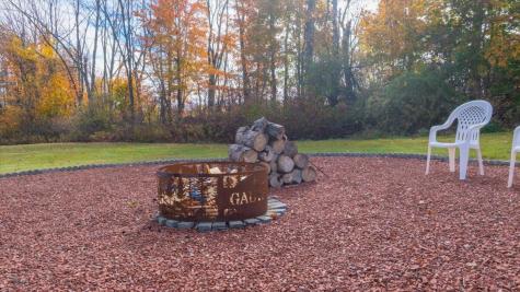 241 Allen Road Hebron ME 04238