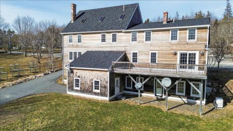 648 Reach Road Sedgwick ME 04673