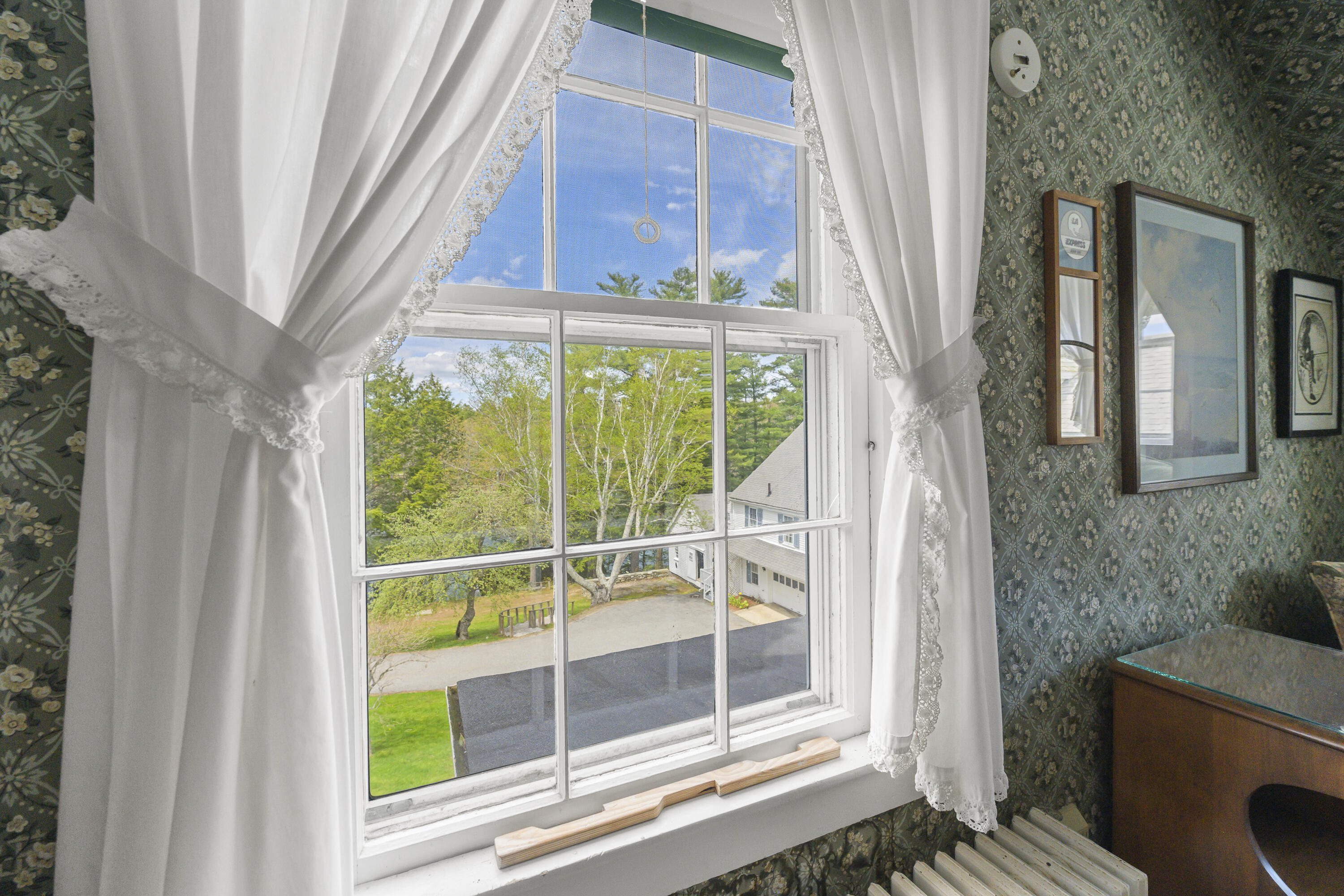 36 Pleasant Street Damariscotta ME 04553