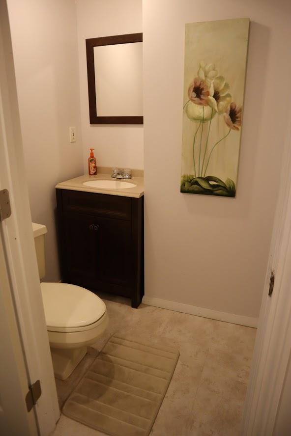 33 Colony Road Augusta ME 04330
