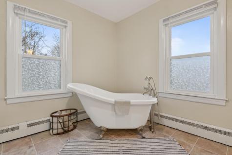 5 Linwood Avenue Augusta ME 04330