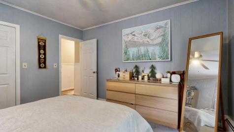 231 Central Avenue Lewiston ME 04240