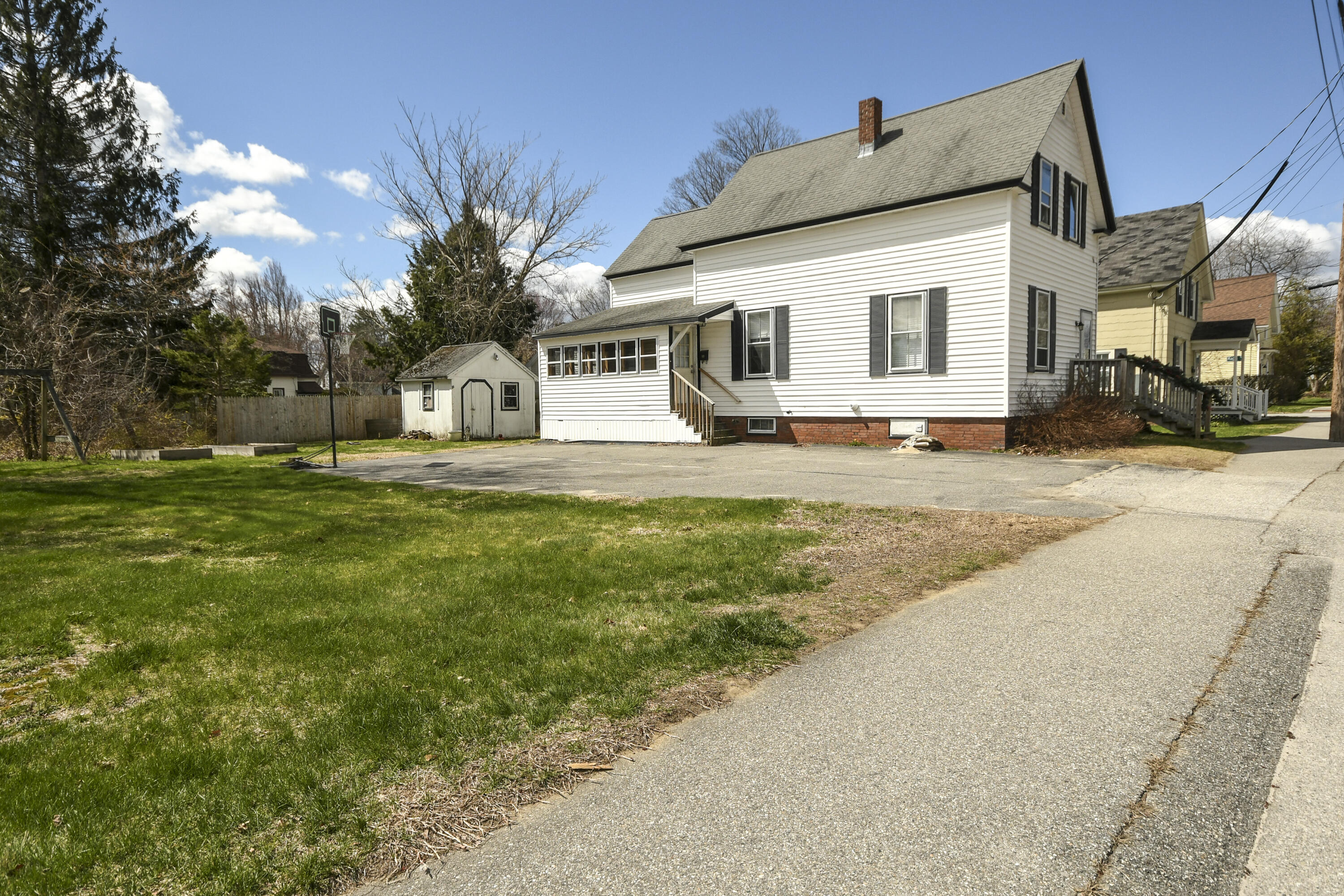 40 E Valentine Street Westbrook ME 04092