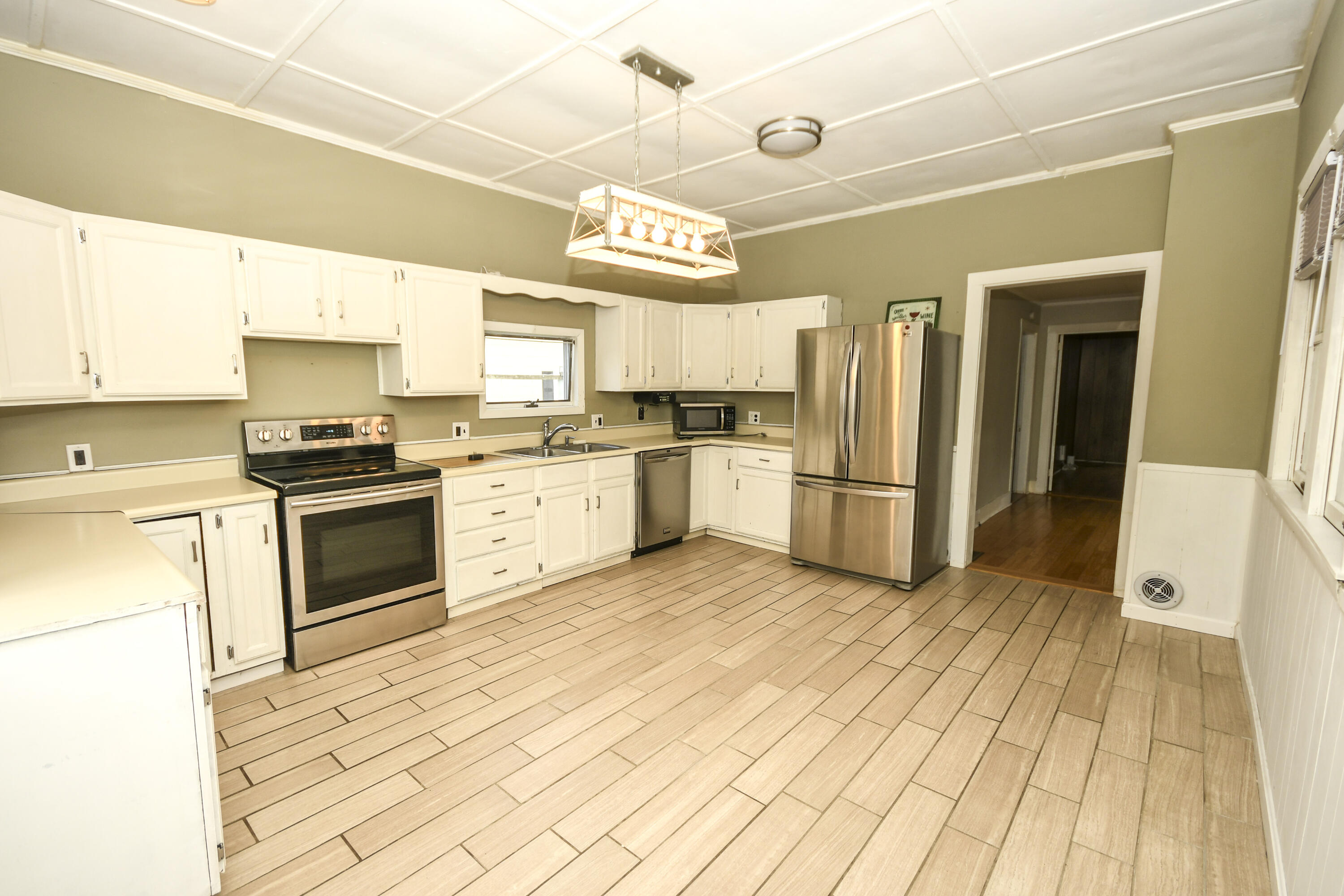 40 E Valentine Street Westbrook ME 04092