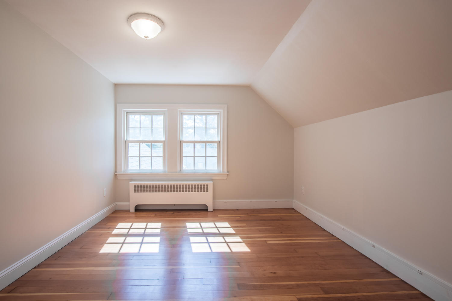75 Mckeen Street Brunswick ME 04011