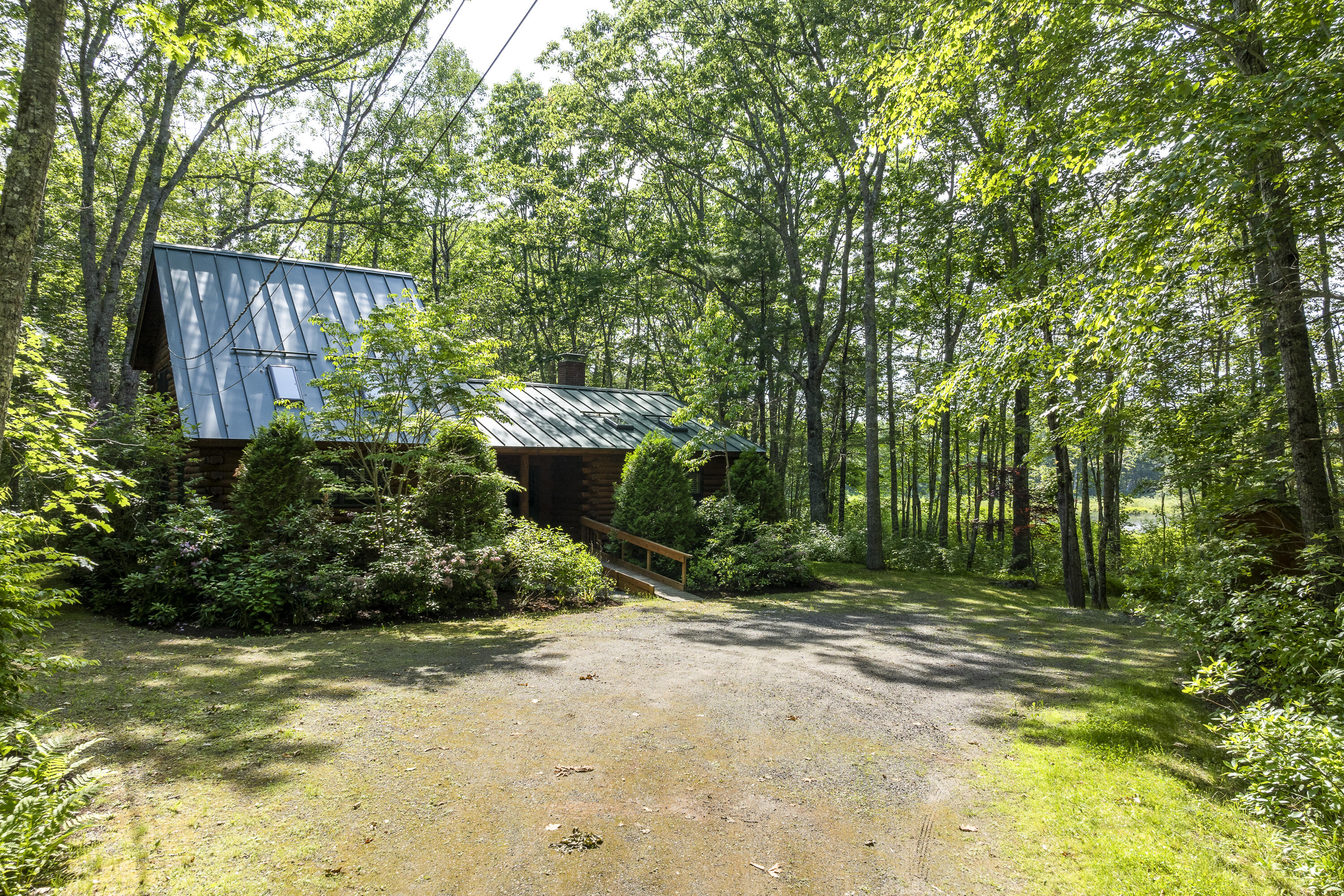 19 Fox Lane Bremen ME 04551