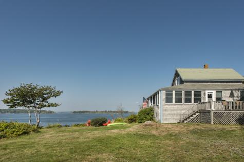 42 Thistle Lane Long Island ME 04050